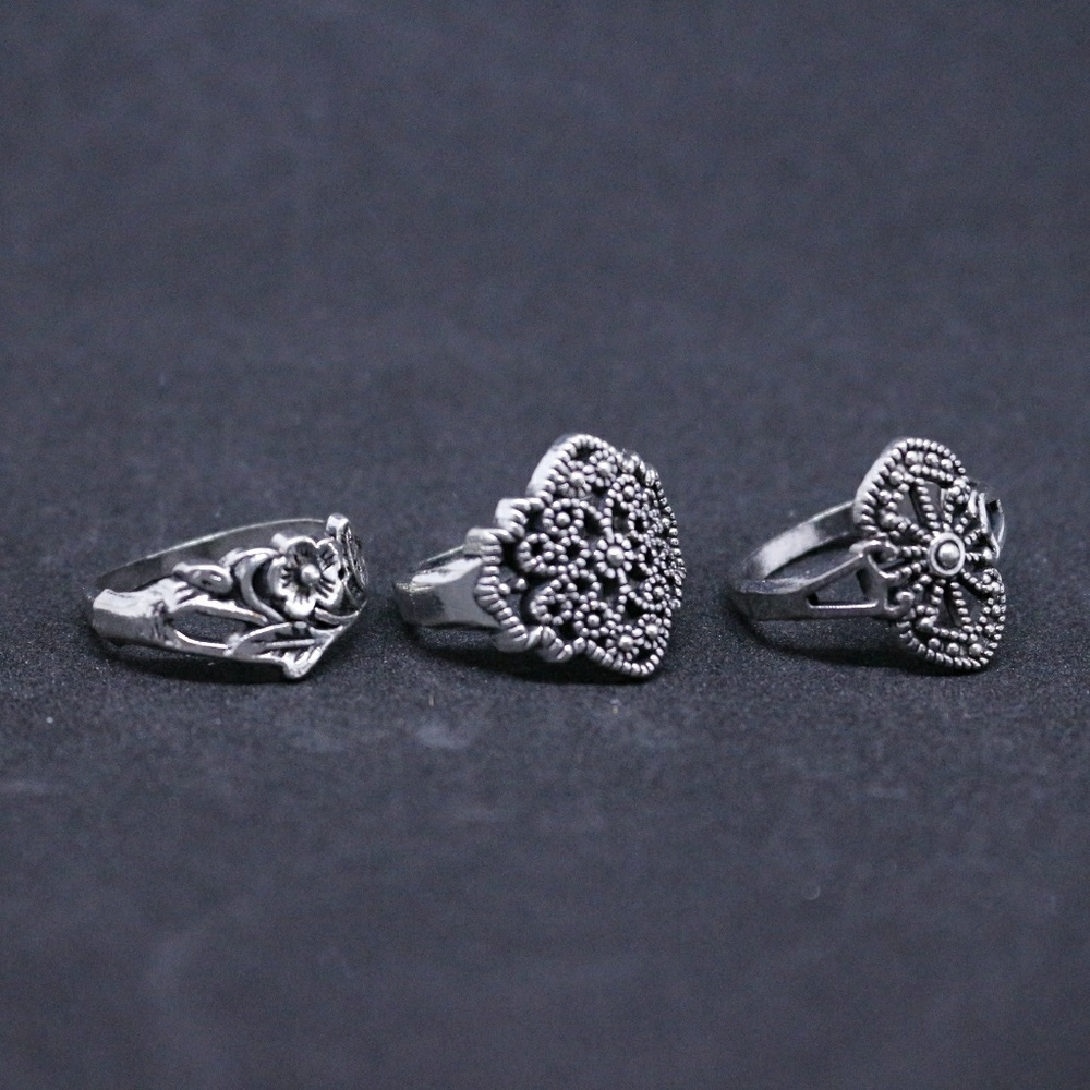 Flower Antique-style 3 Ring Set Silver Plated (b) - Picture 3 of 6